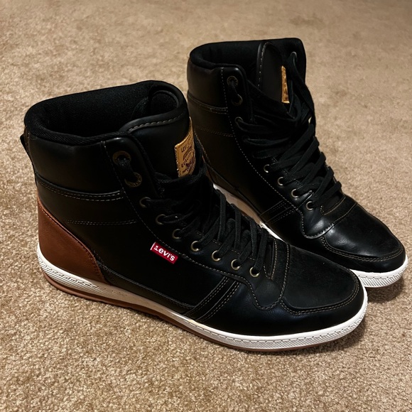 Levi hightops size 12 worn twice - Picture 5 of 6